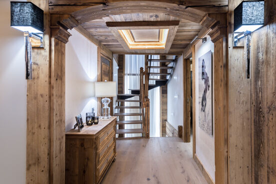 Chalet Powder White
