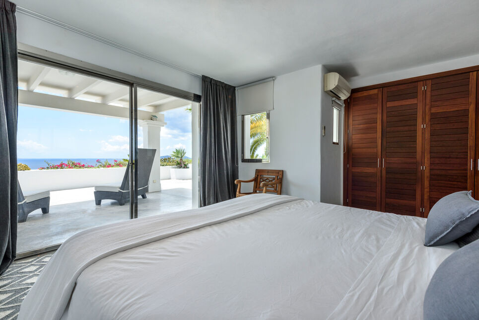 Villa Mist