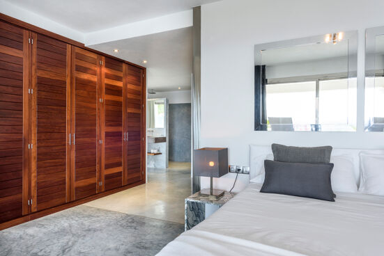 Villa Mist