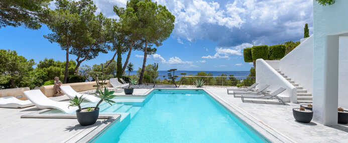 Villa Mist
