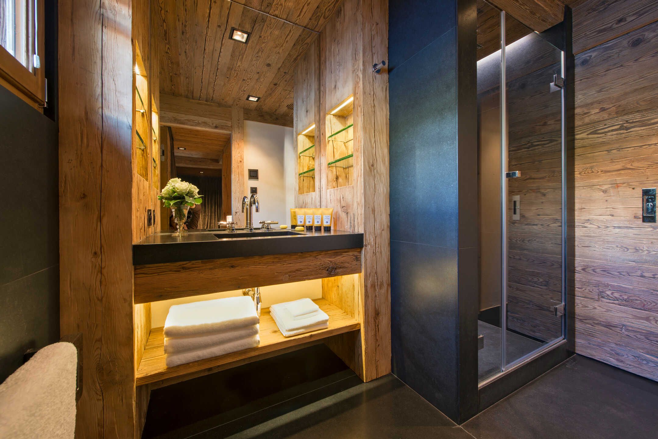 Chalet Makini