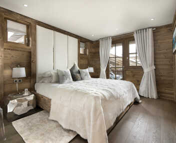 Chalet S