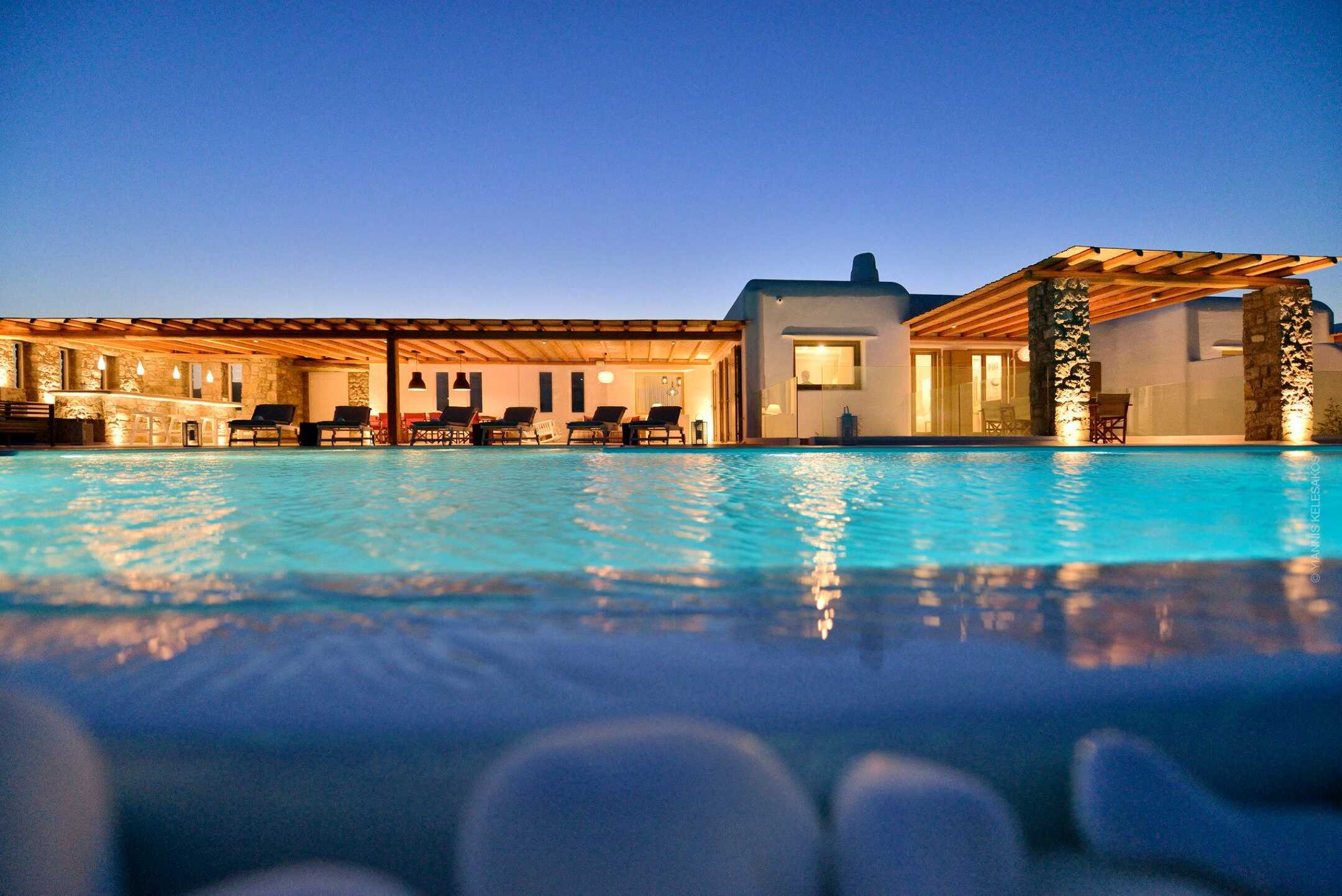Villa Aeropos