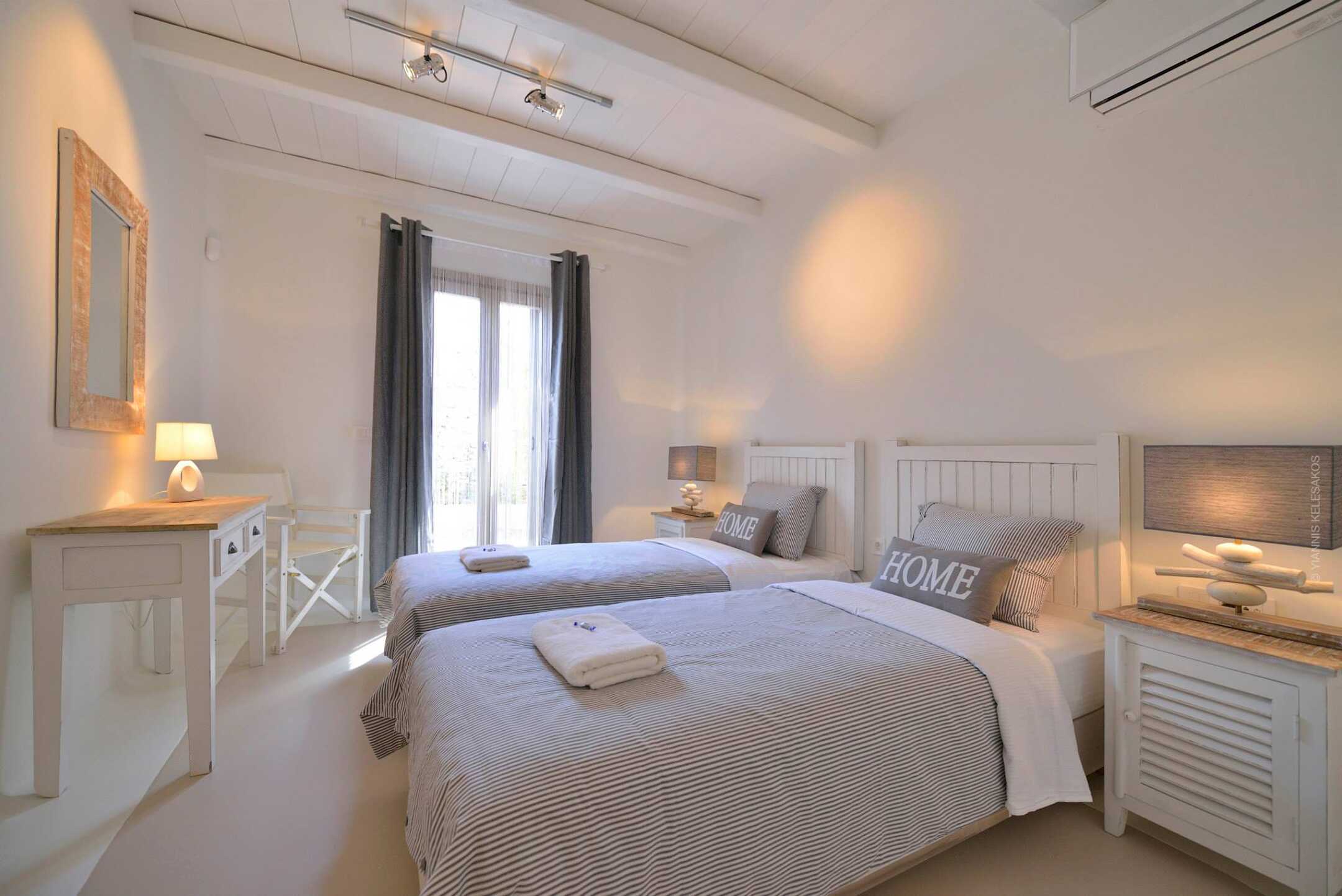 Villa Aeropos
