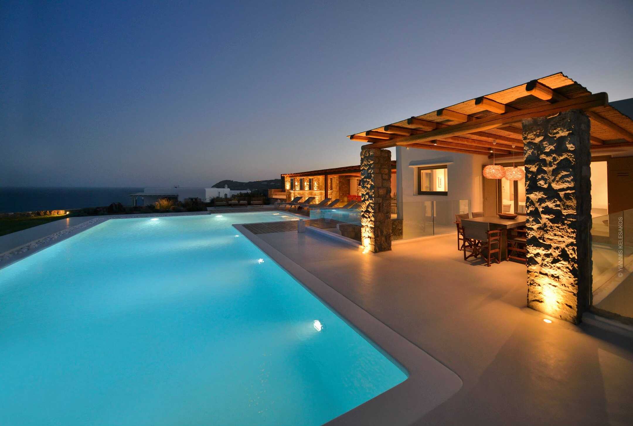 Villa Aeropos