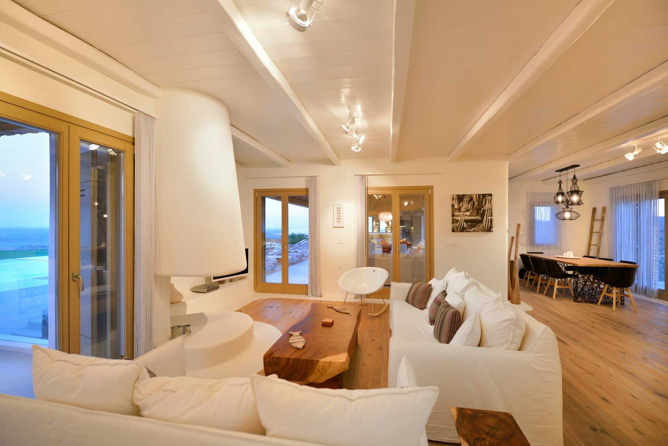 Villa Aeropos