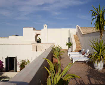 Riad Massa