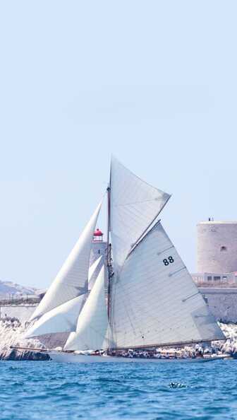 Sailing in Saint-Tropez