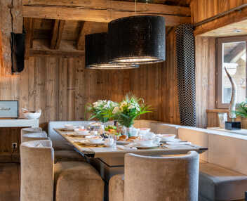 Chalet Carat