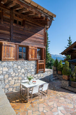 Chalet Carat