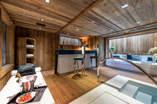 Chalet Carat