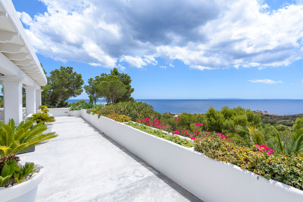 Villa Mist