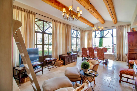 Bastide des Collines