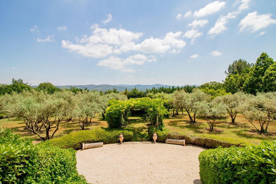 Bastide des Collines