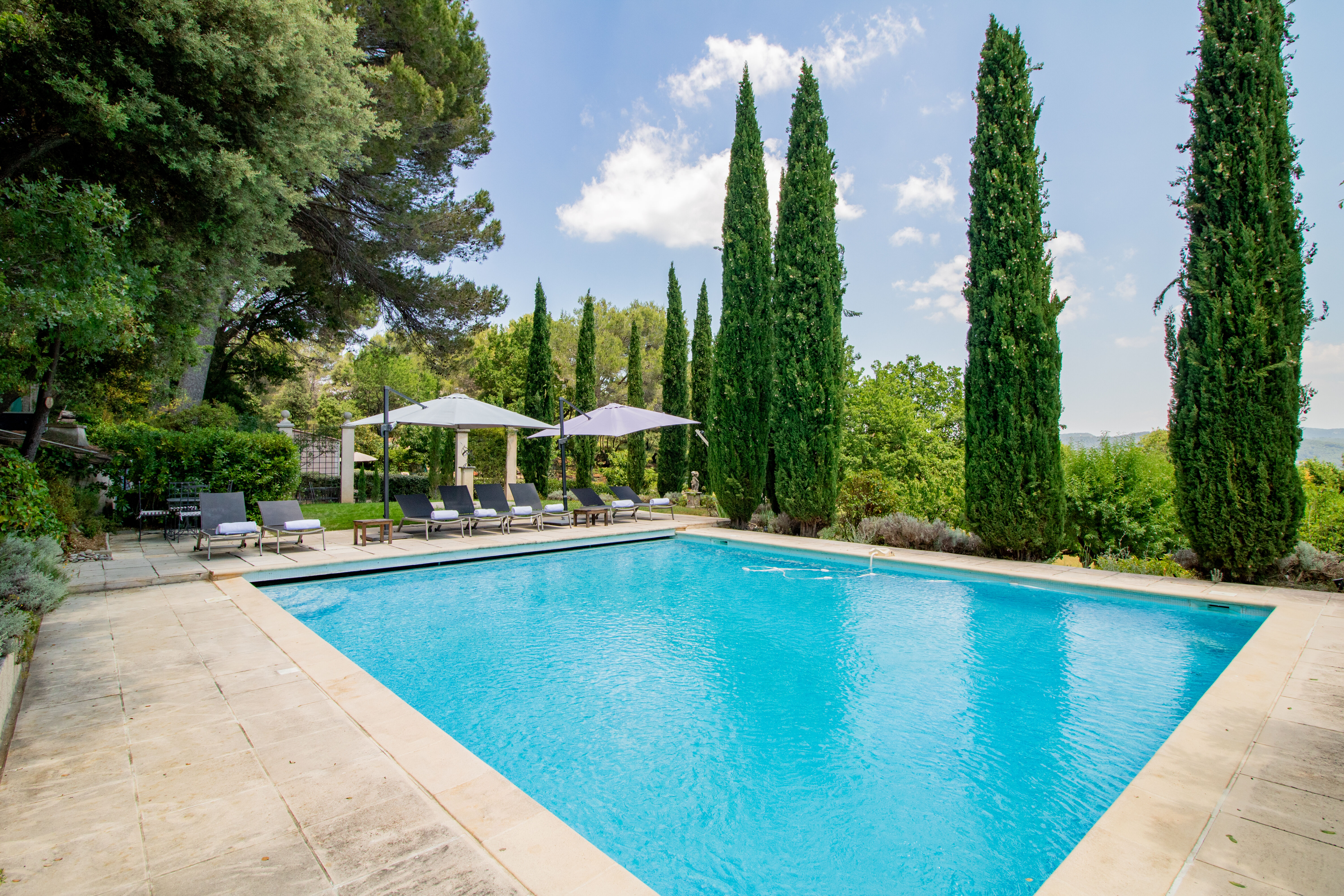 Bastide des Collines