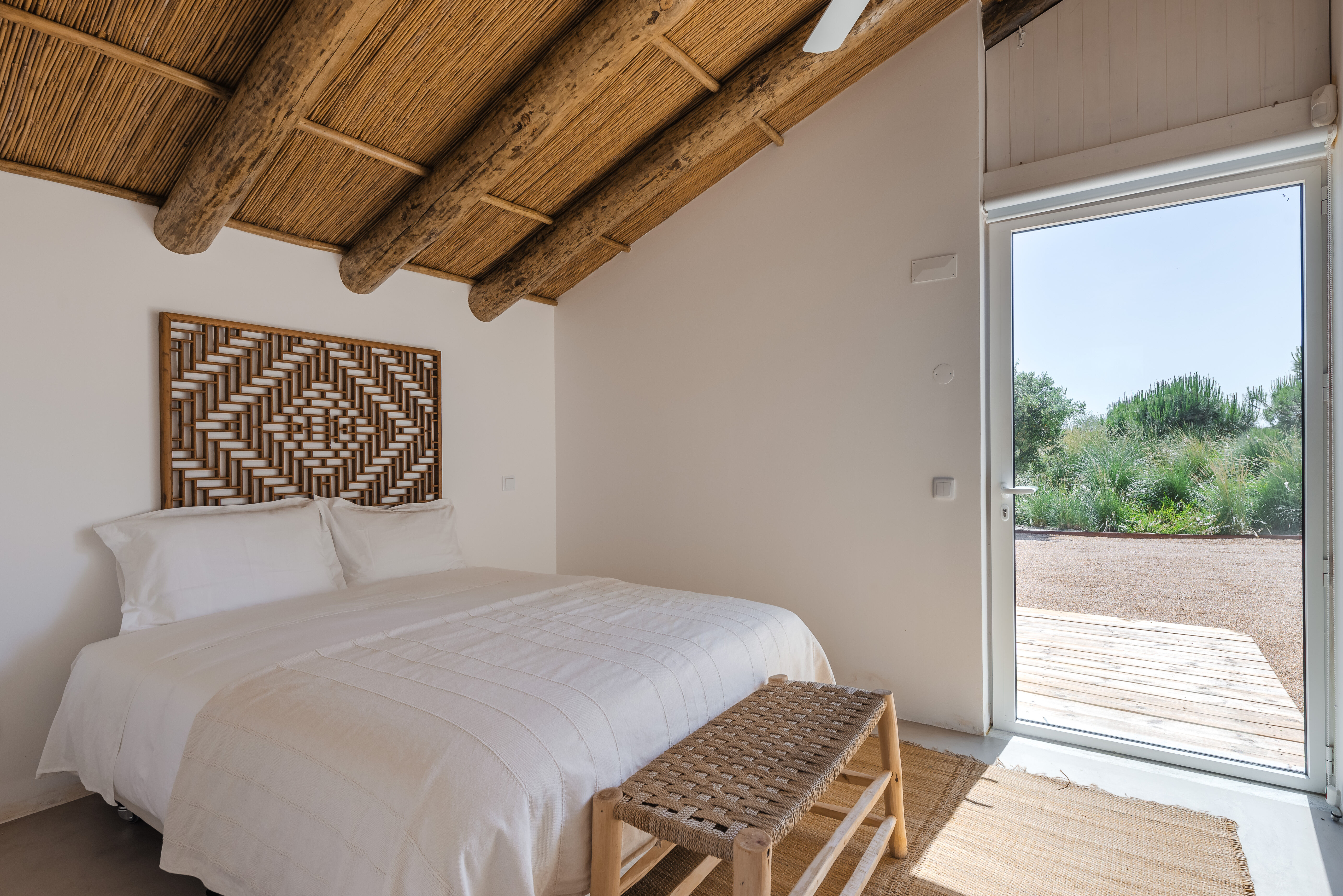 Chambre 6 (entrance house)