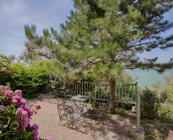 Manoir Alex