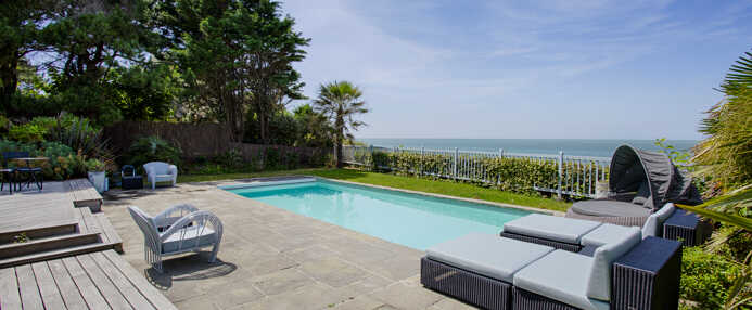 Manoir Alex