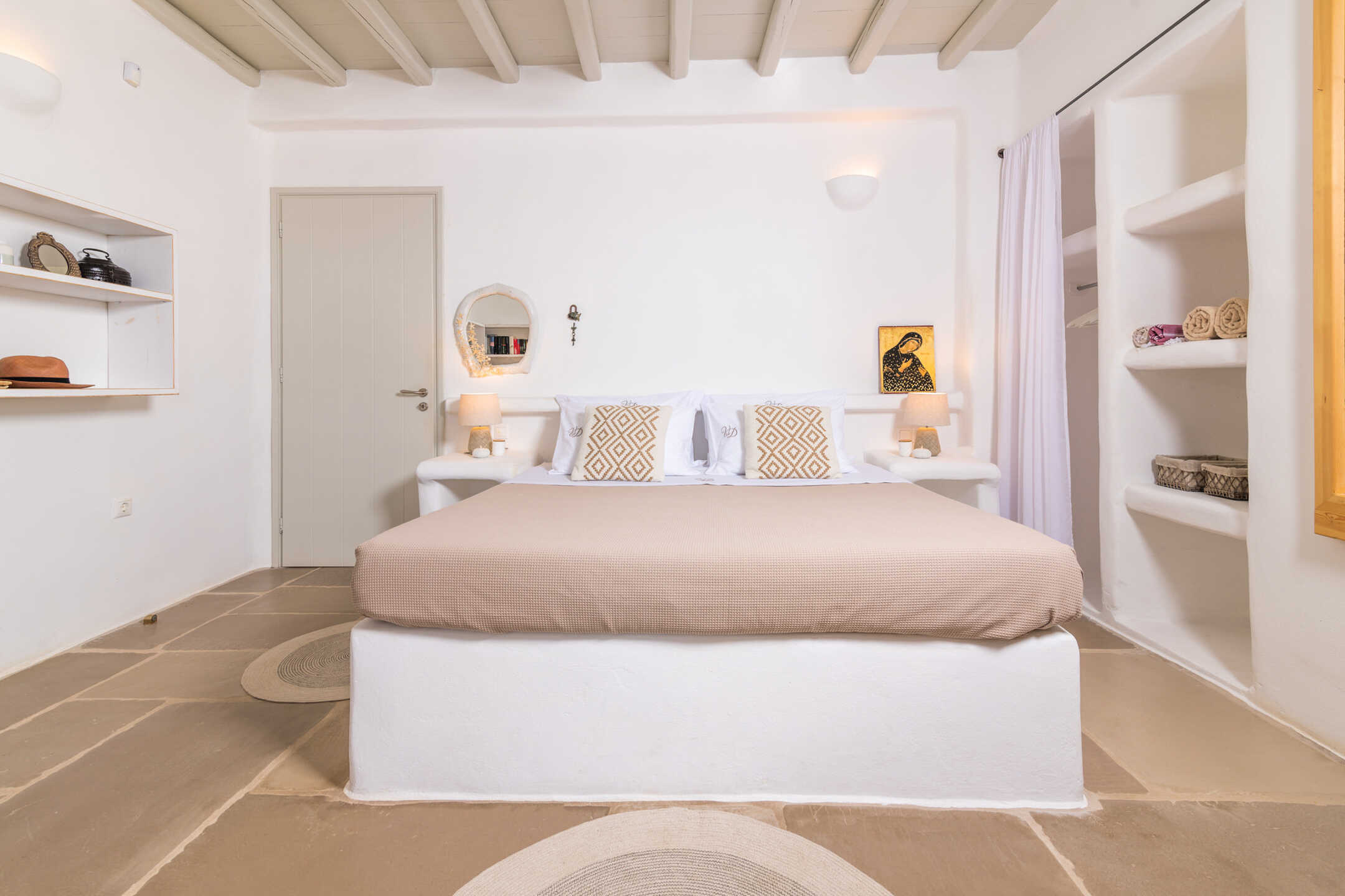 Villa Nephele