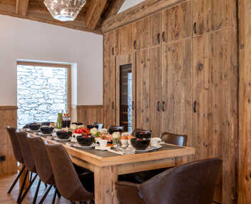 Chalet Oxalis