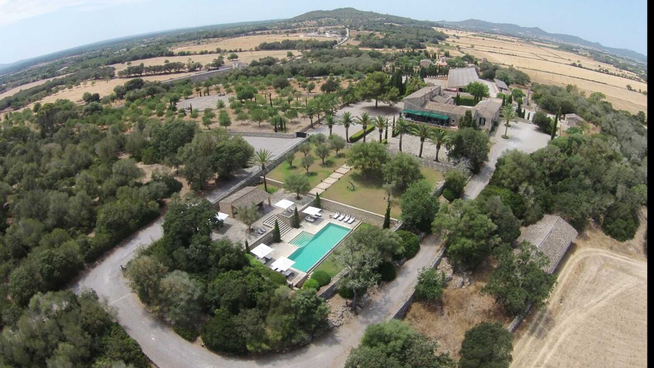 Villa Era