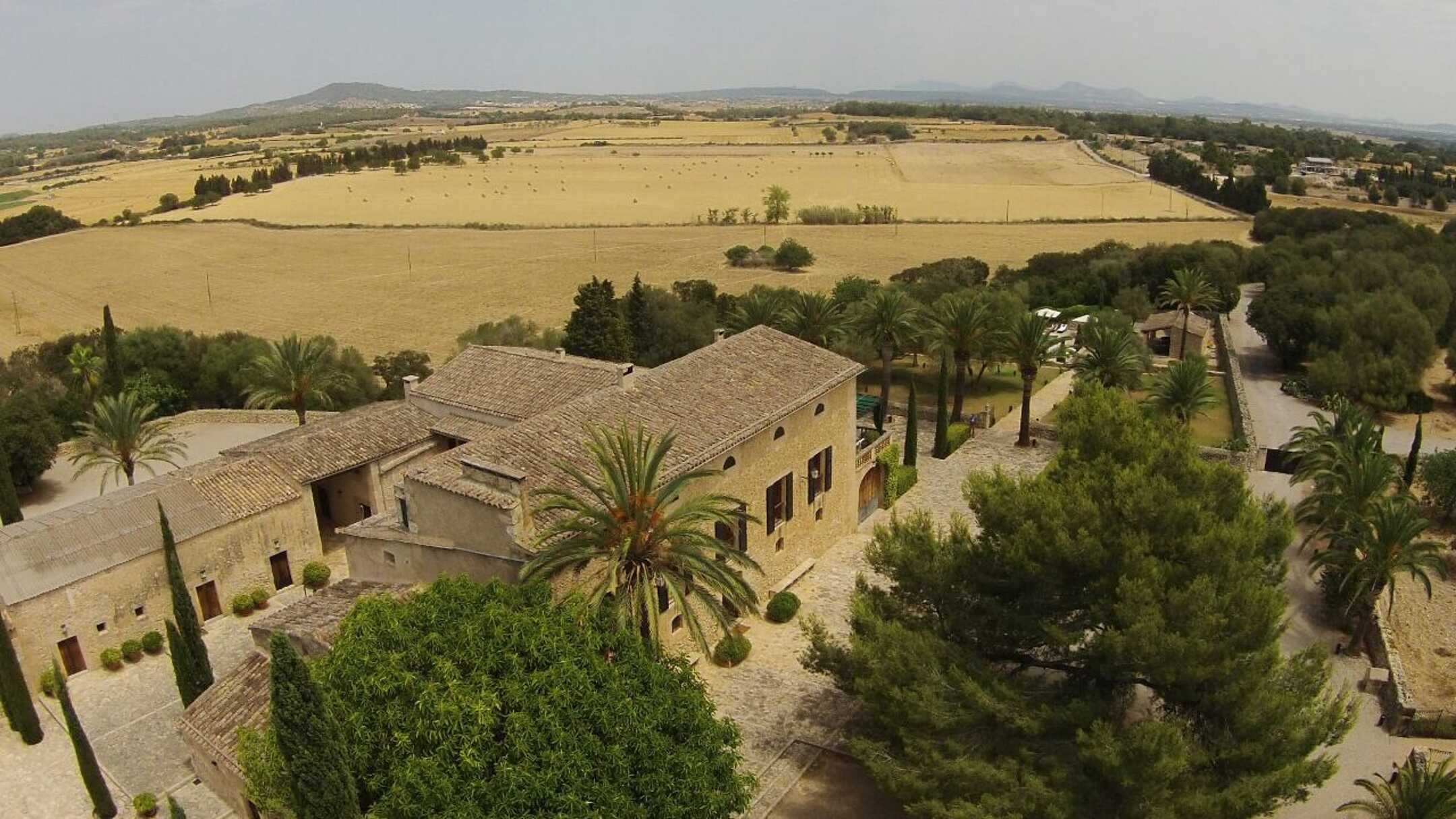 Villa Era