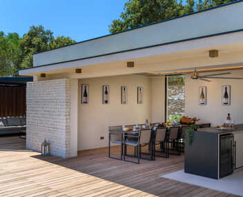 Villa Lisandra