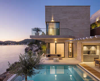 Villa Holly