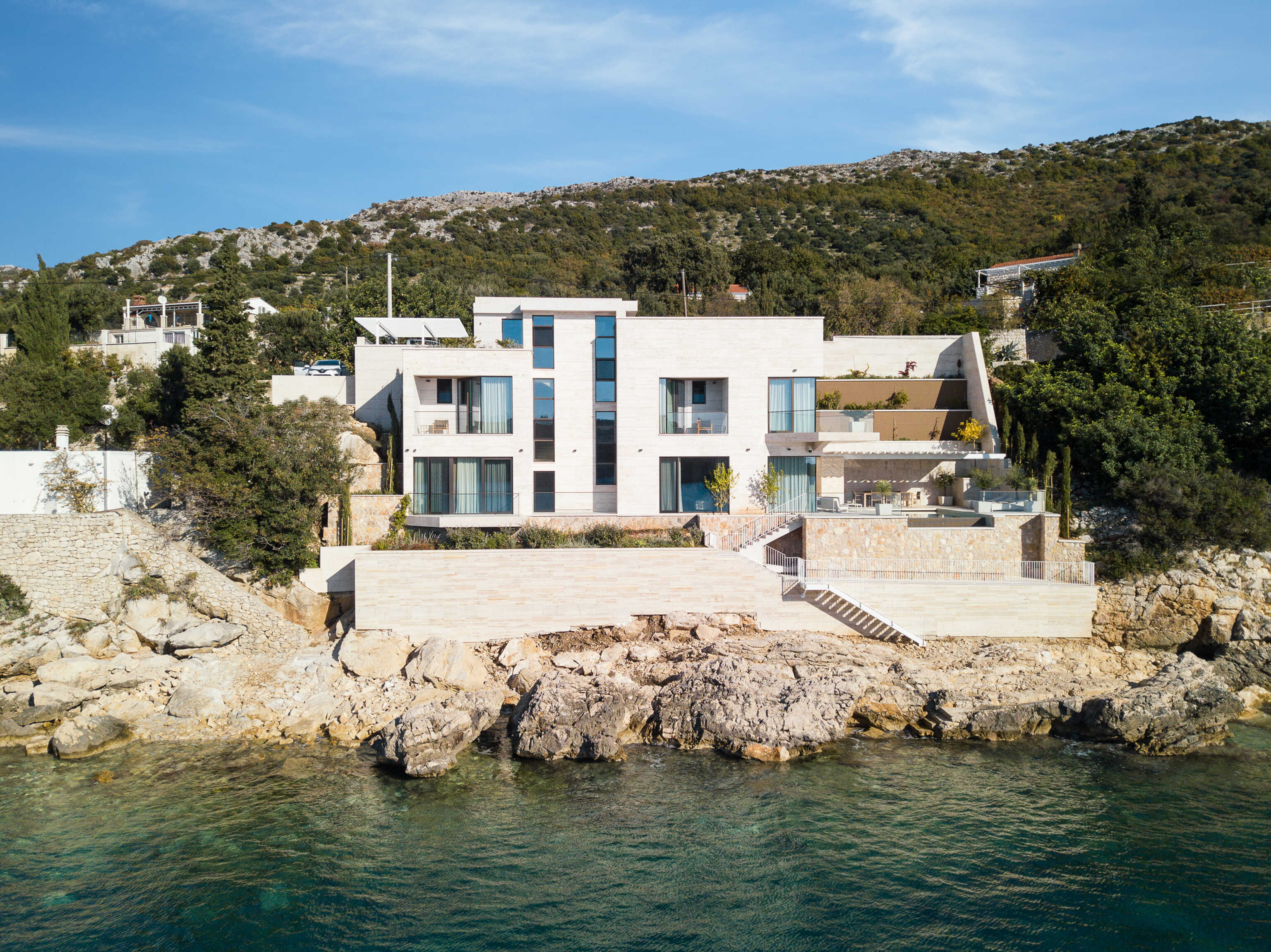 Villa Holly