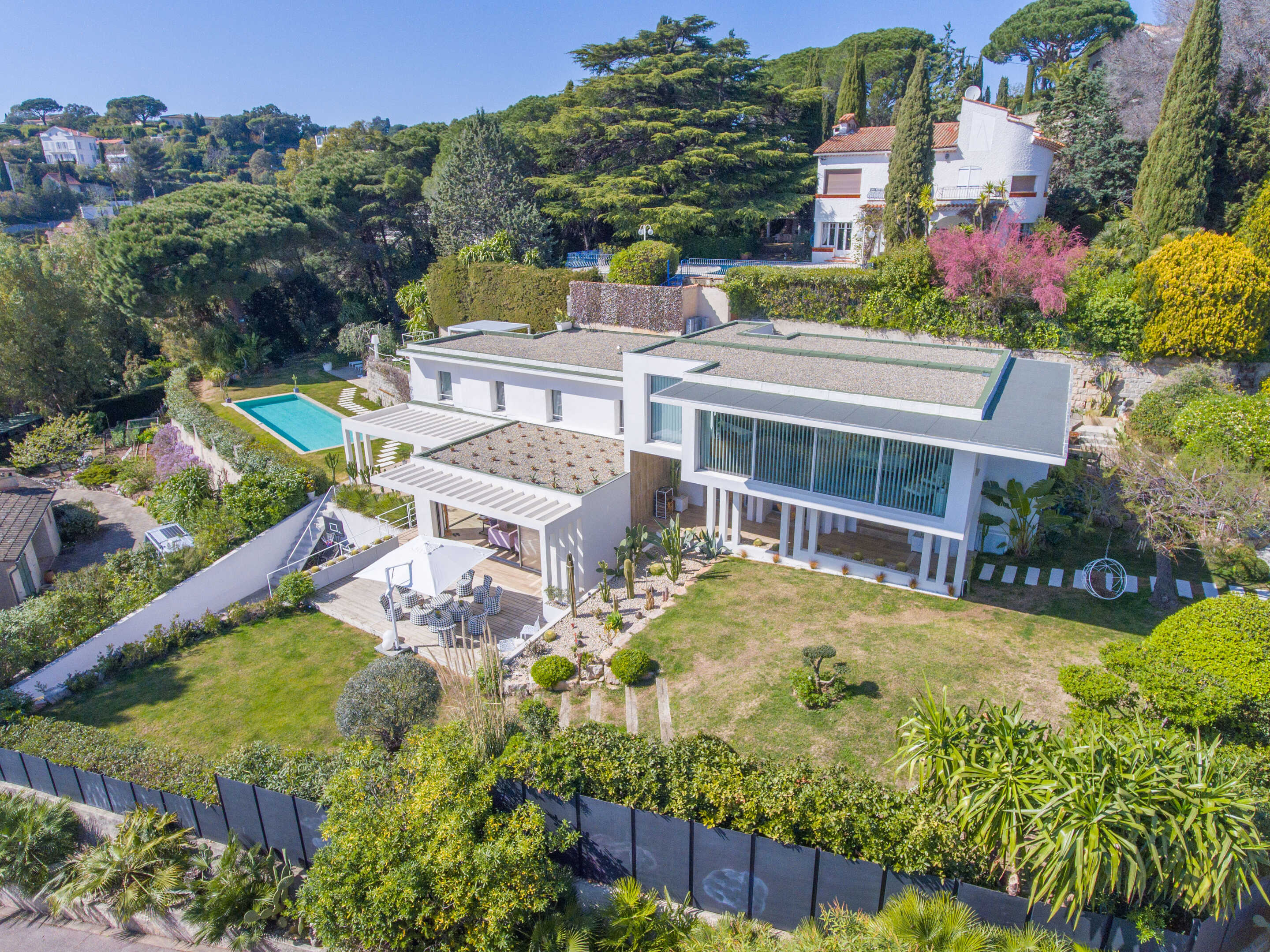 Villa Radieuse