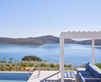 Villa Spinalonga