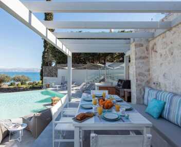 Villa Grey