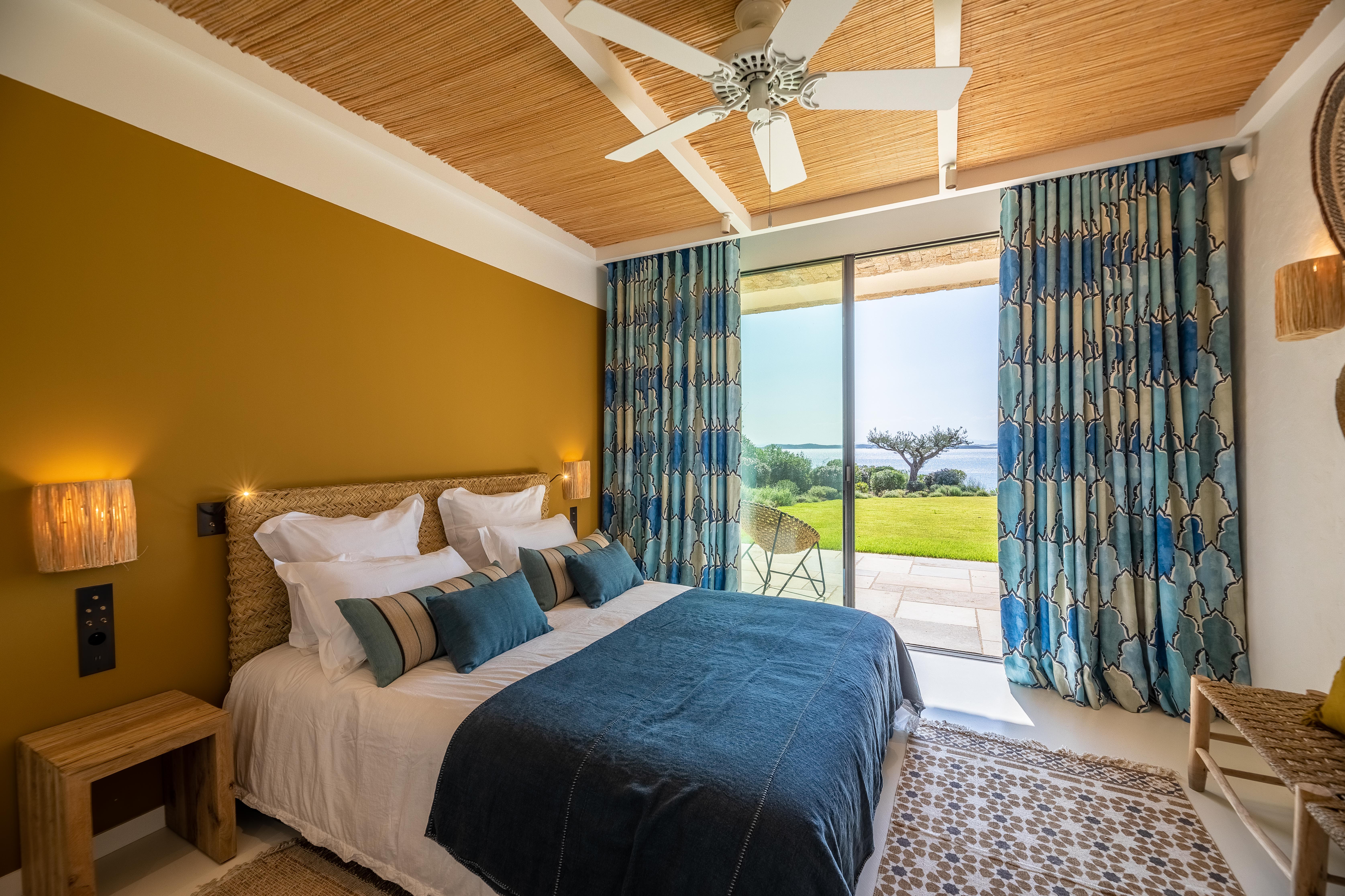 Bedroom 6 - Lower level (sea side)