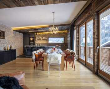 Chalet Bluebird