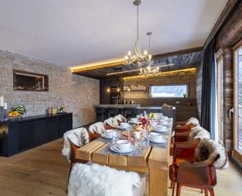 Chalet Bluebird