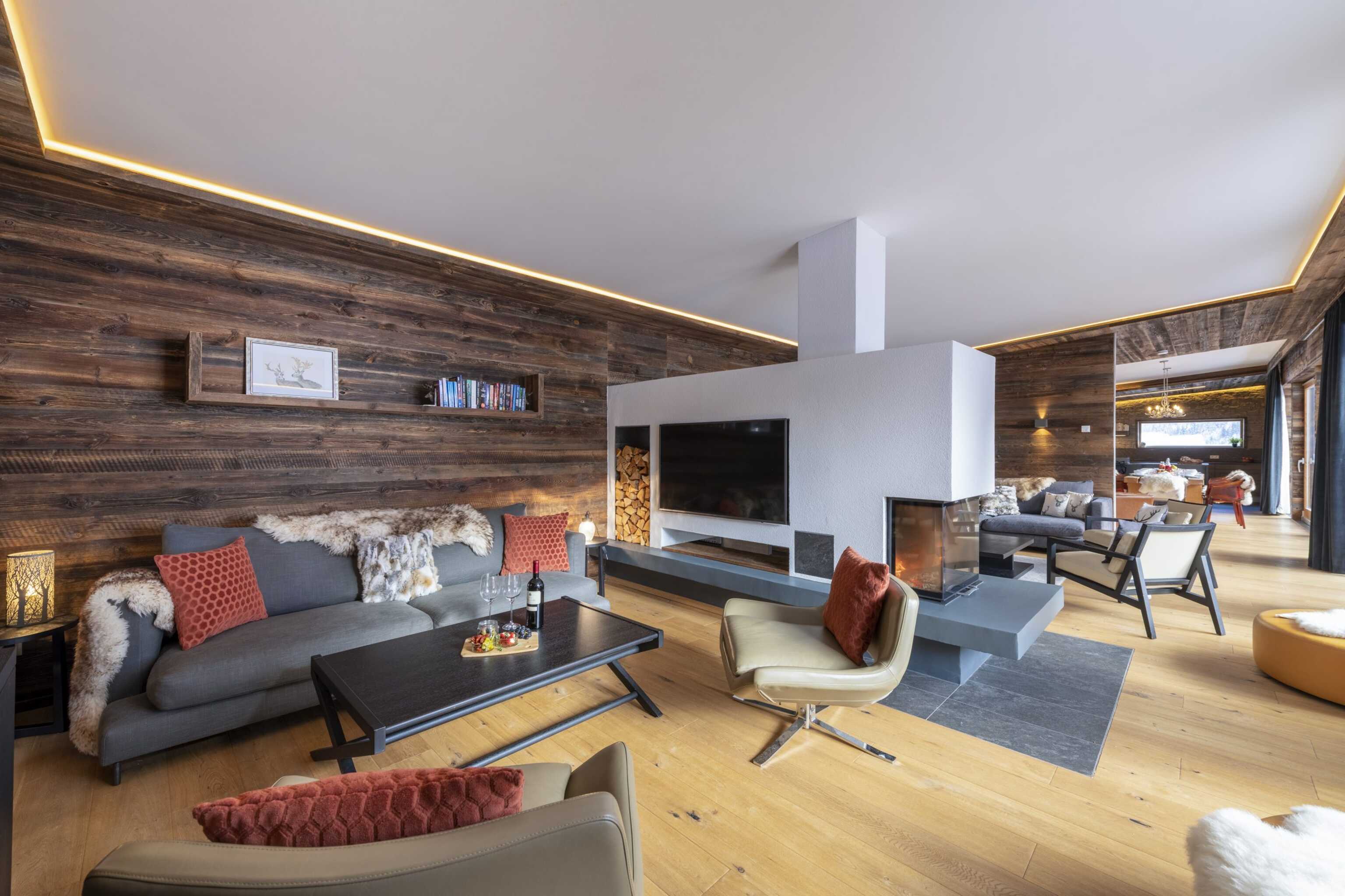 Chalet Bluebird