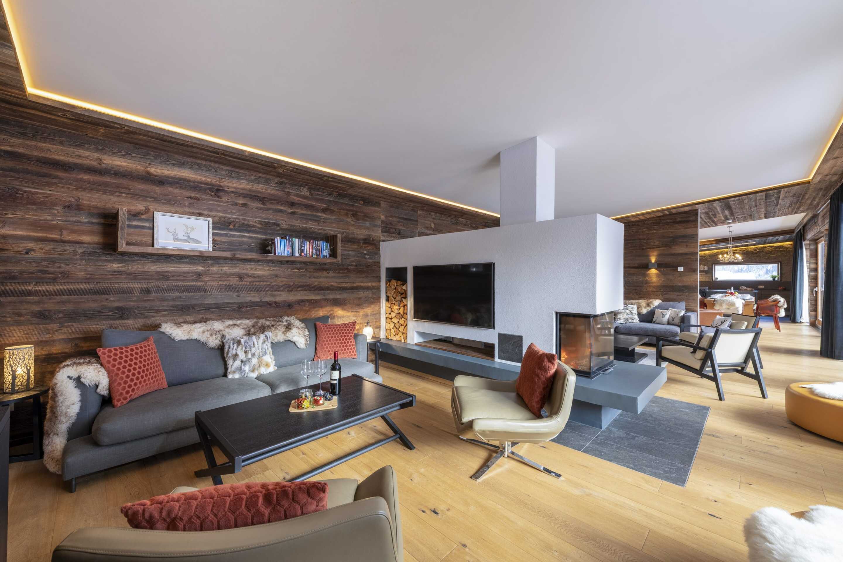 Chalet Bluebird