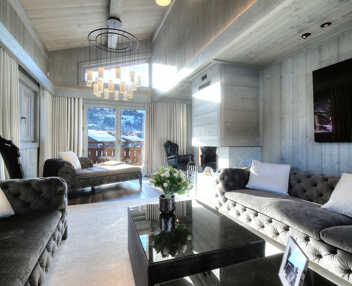 Chalet Crystal