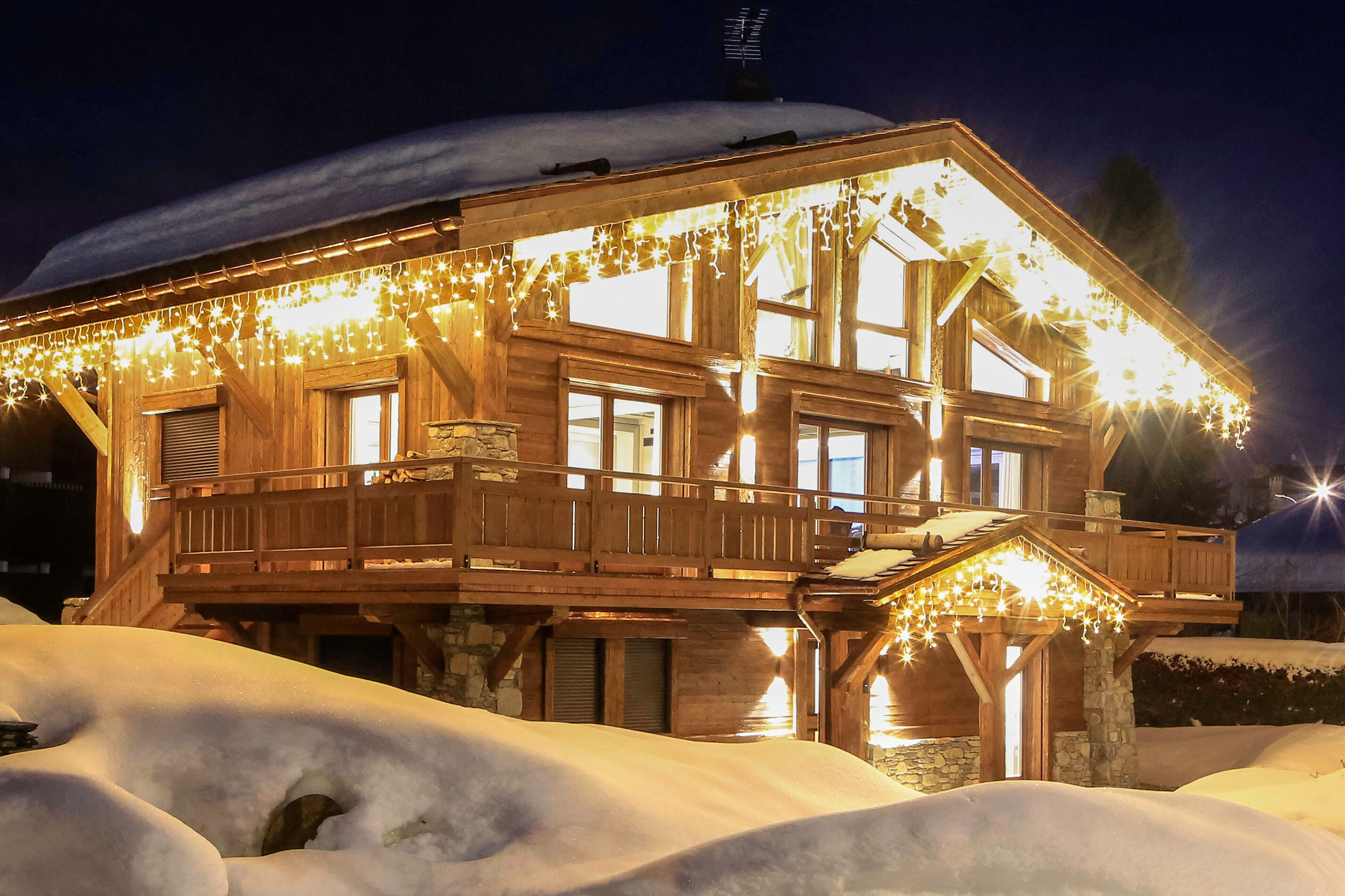 Chalet Crystal