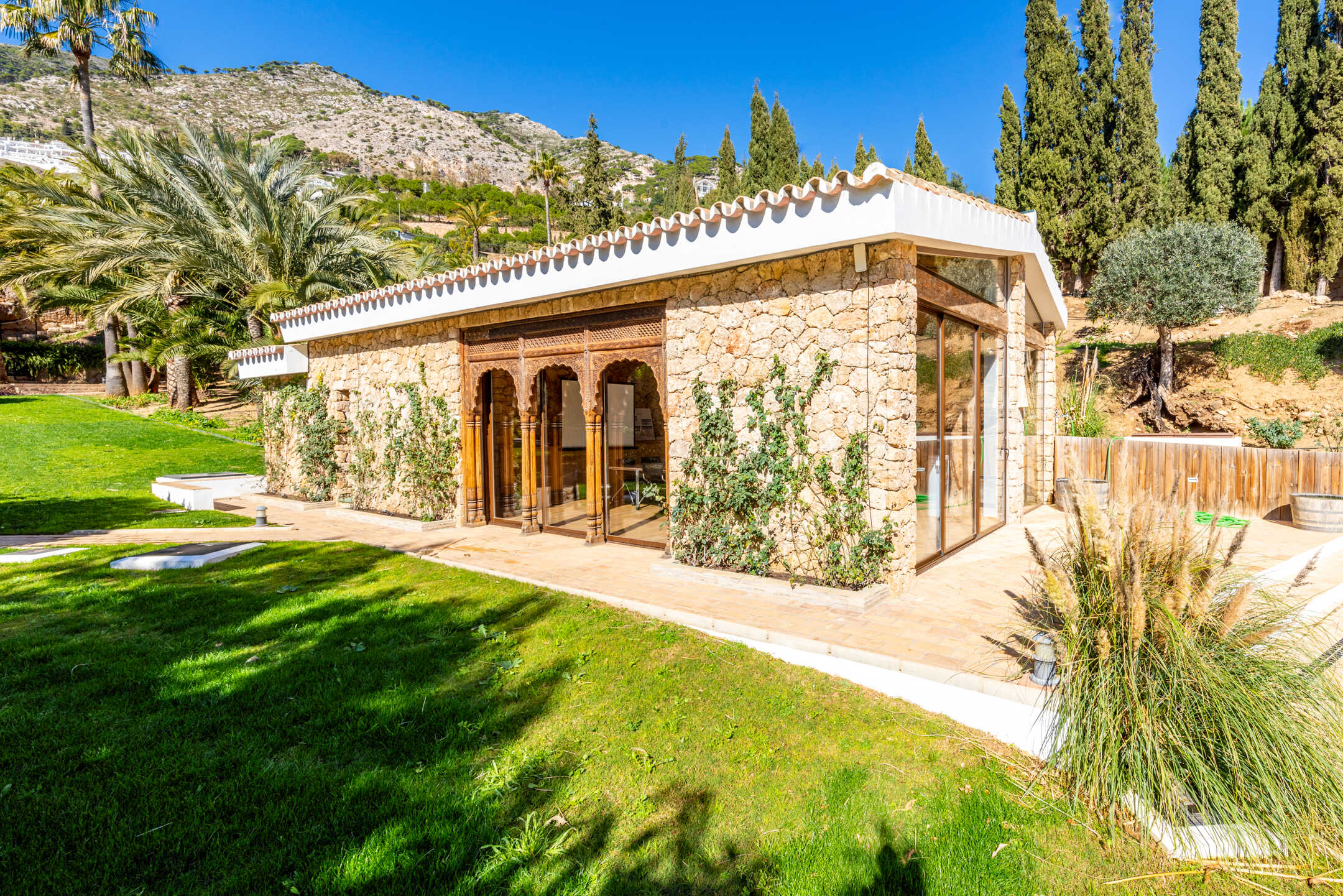 Villa Ella