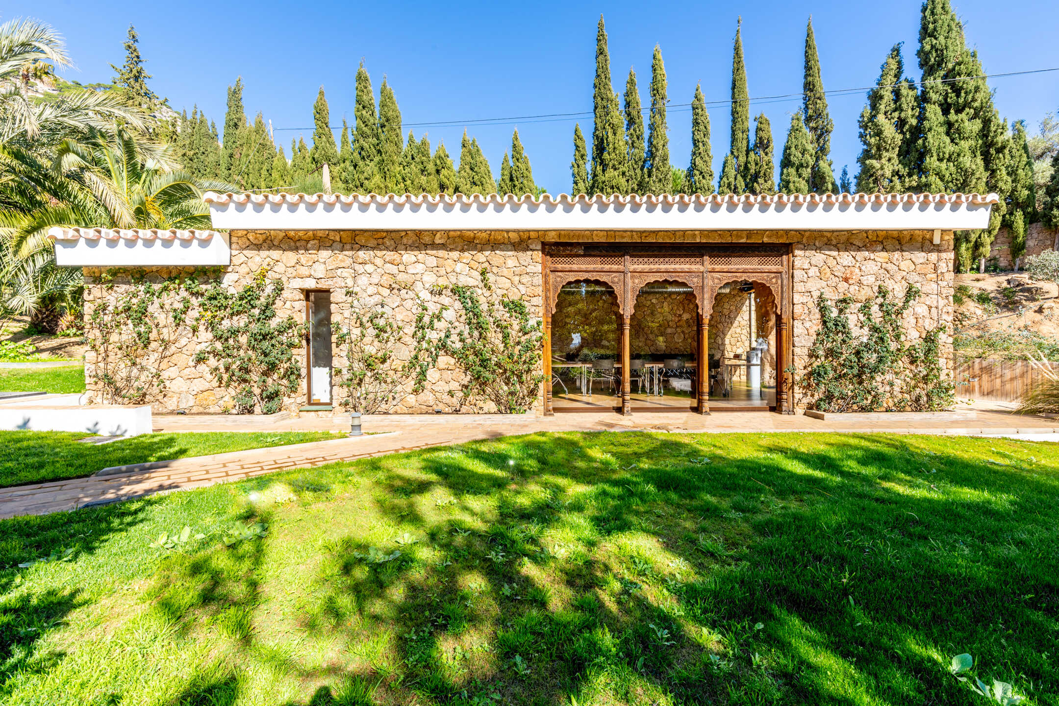 Villa Ella