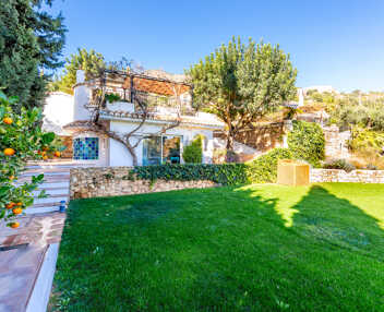 Villa Ella