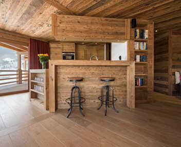 No. 5 Apartment 4