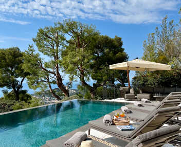 Villa Five Senses