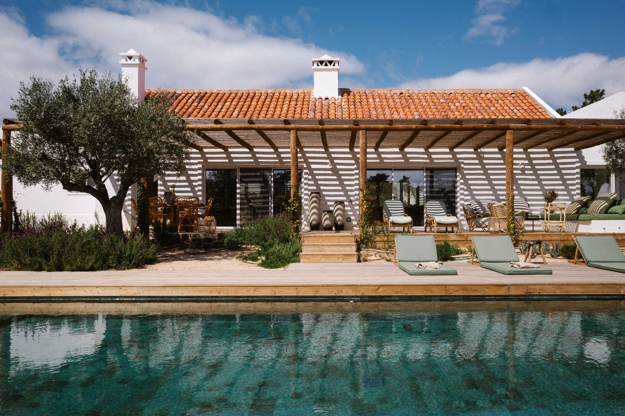 Casa Ayina