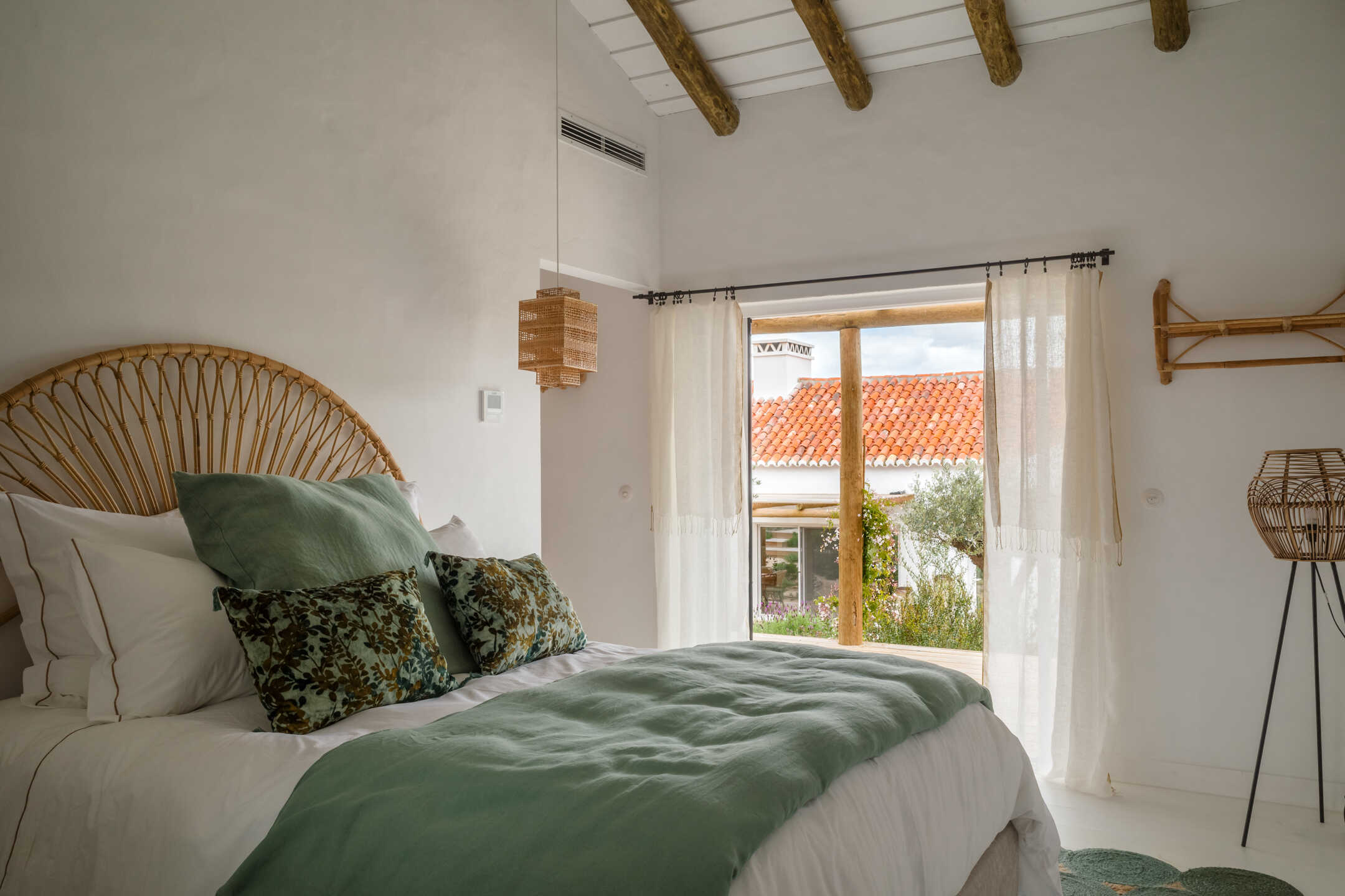 Casa Ayina