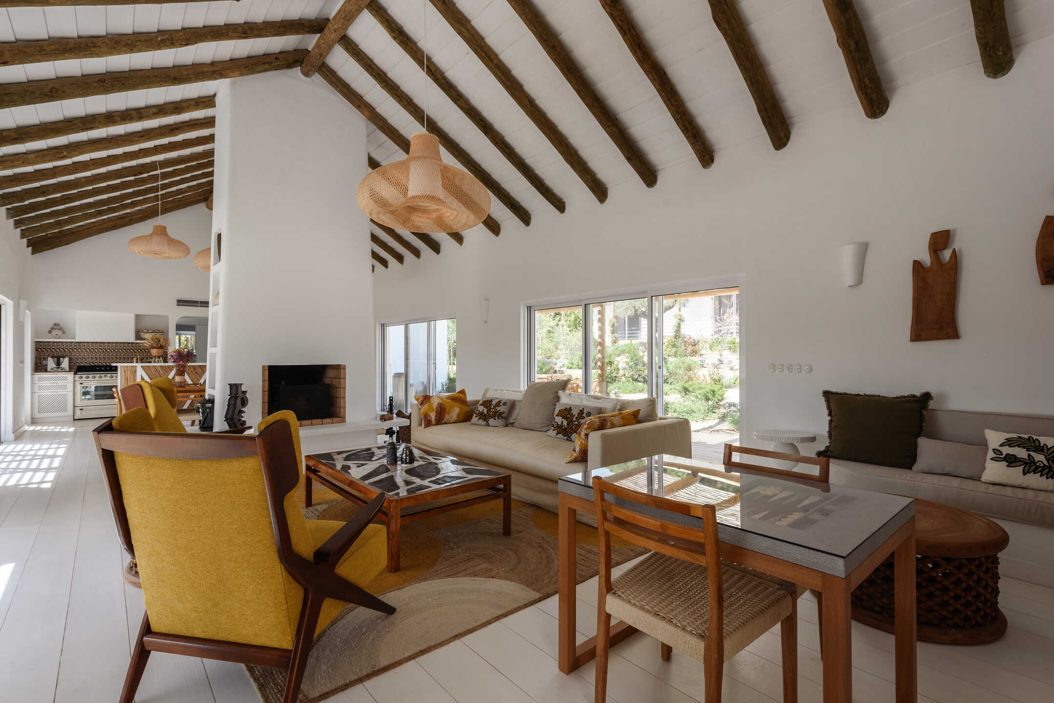 Casa Ayina