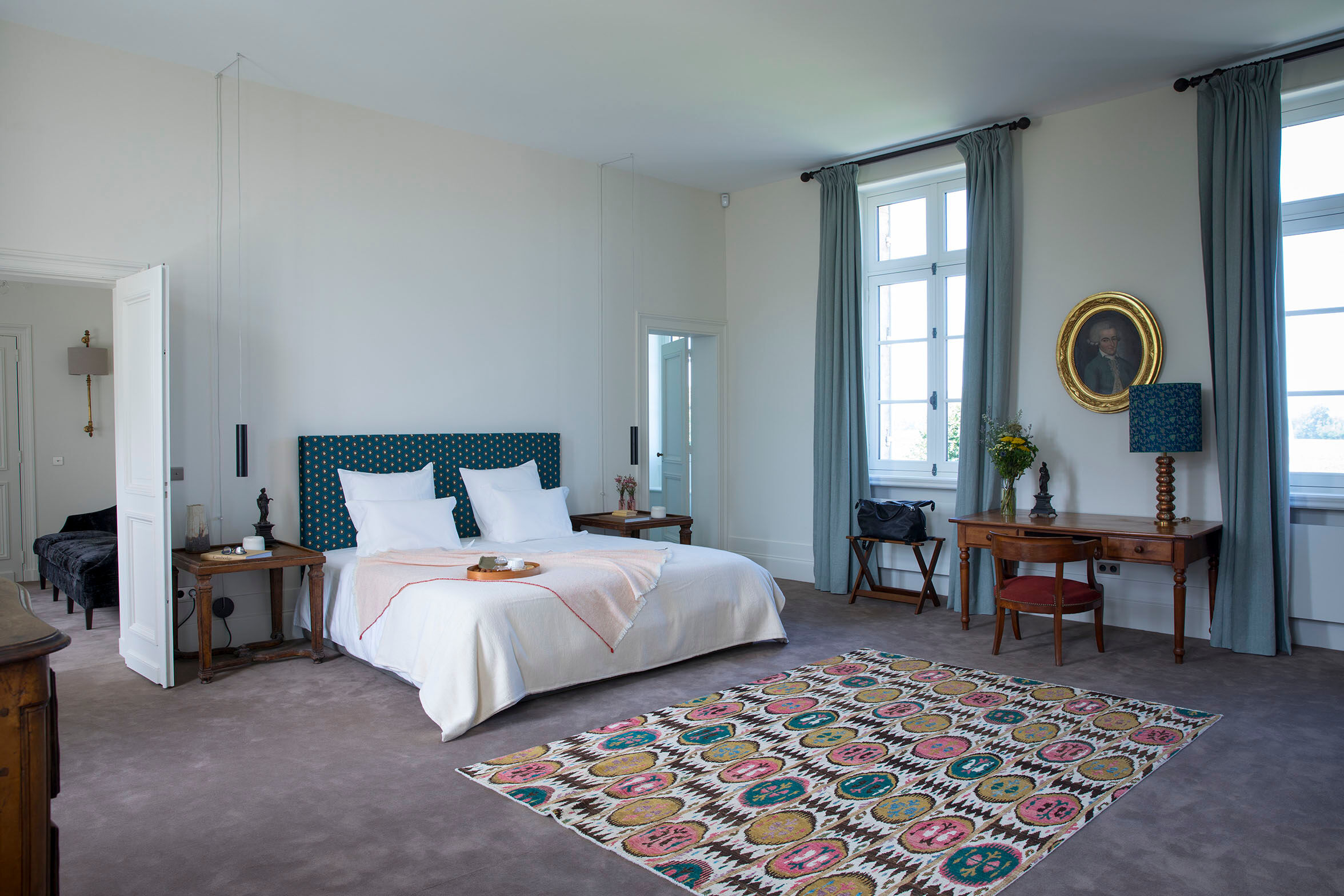 Main Bedroom (1st floor) 