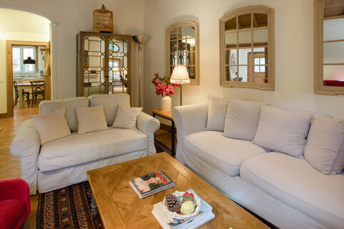 Villa Camelia & Monserrate