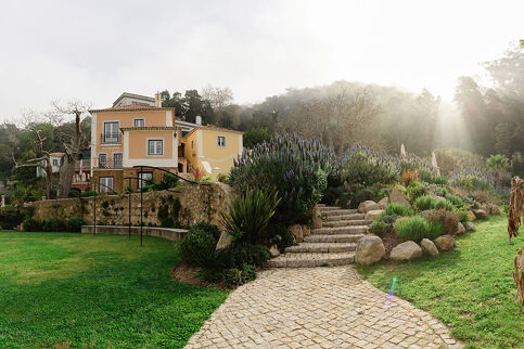 Villa Camelia & Monserrate